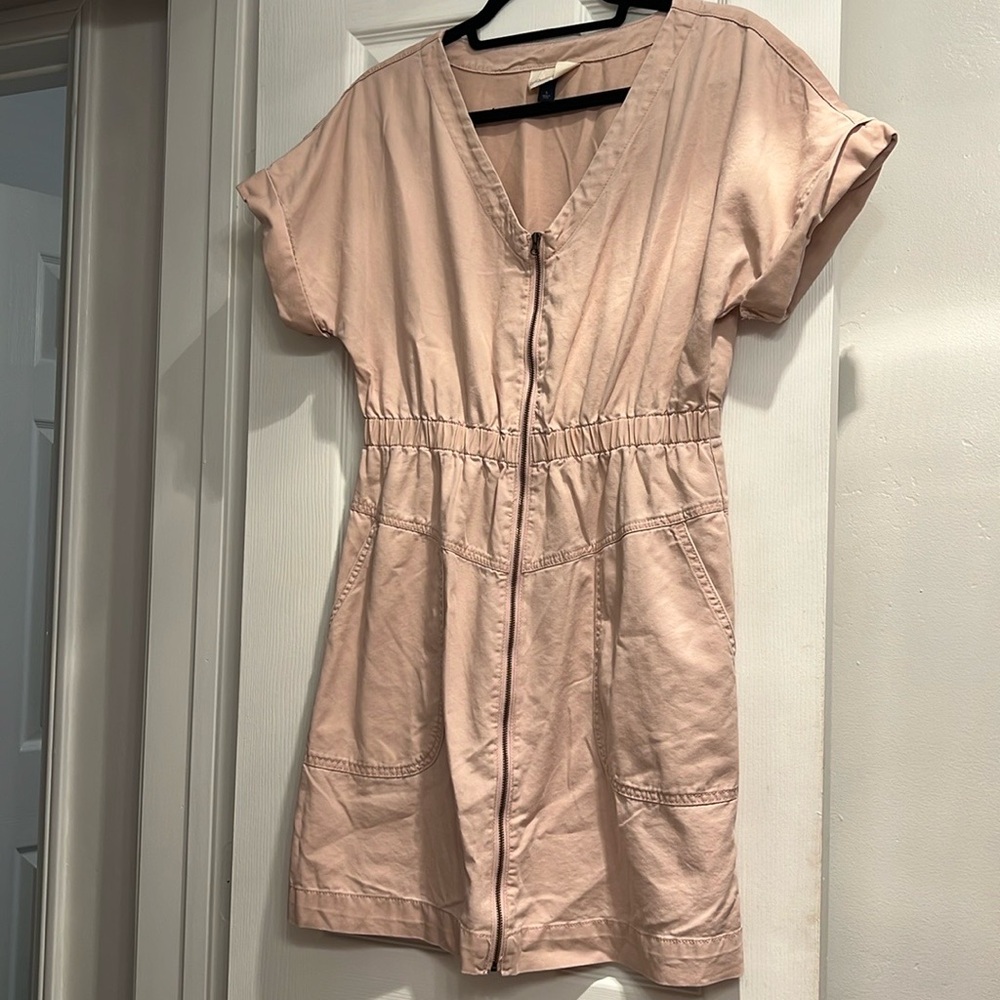 Universal Thread Pale Pink Zippered Utility Dress With Pockets.
